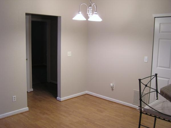 Building Photo - 4545 Wheaton Dr