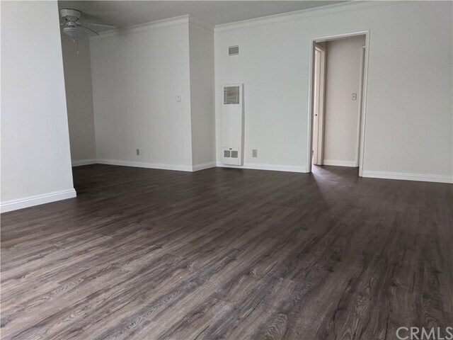Foto del edificio - 244 N Oakland Ave