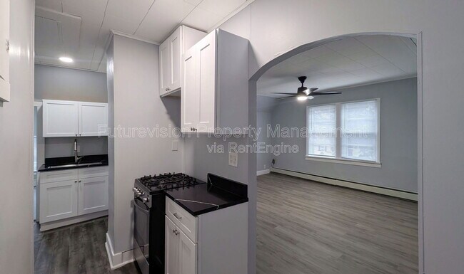 Foto del edificio - 1405 Connor Ave