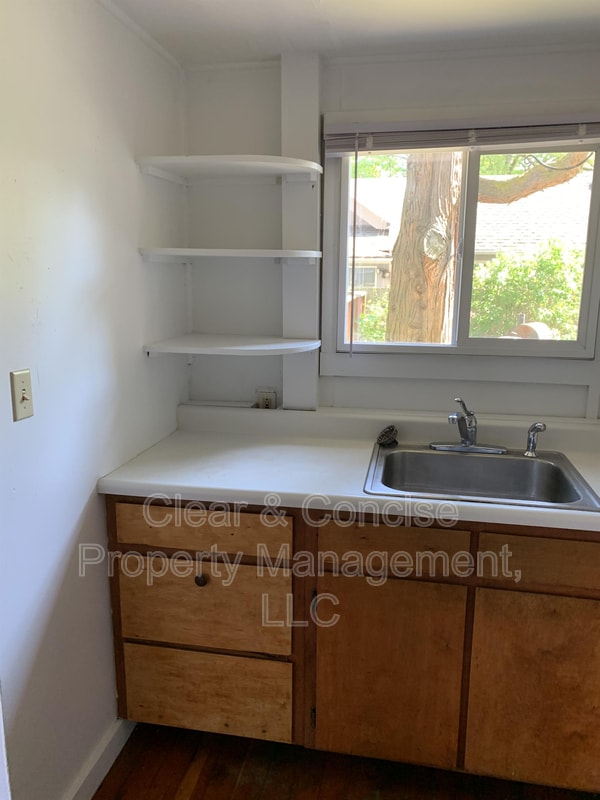 Photo - 1424 W 10th Alley House