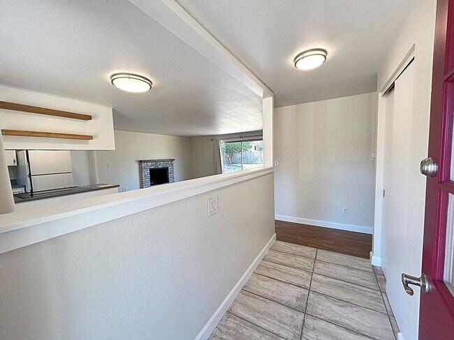 Foto del edificio - Comfortable 3 bed, 1 bath in the heart of ...