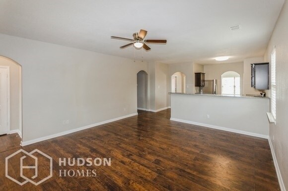 Building Photo - NOW AVAILABLE! 129 Collin St, Anna, TX 754...