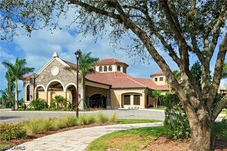 Building Photo - 9497 Casoria Ct
