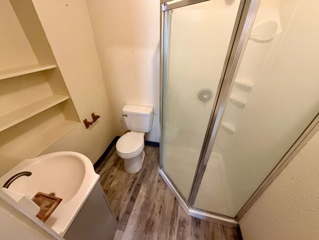 Foto del edificio - 200 Chaucer/587 Highland