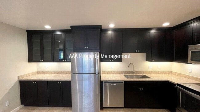 Foto del edificio - Walnut Creek! Beautiful remodeled 1 bedroom 1 bath location near John Muir Hospital and Heather F...