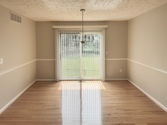 Building Photo - 7420 Merrimusic Cir