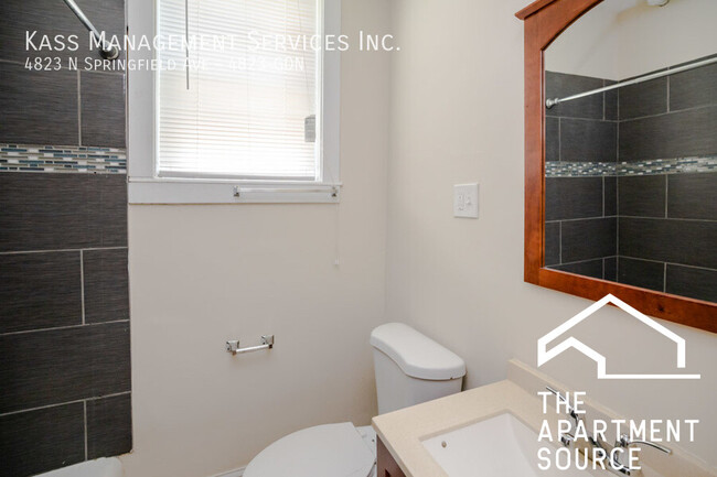 Foto del edificio - 4819 N Springfield Ave