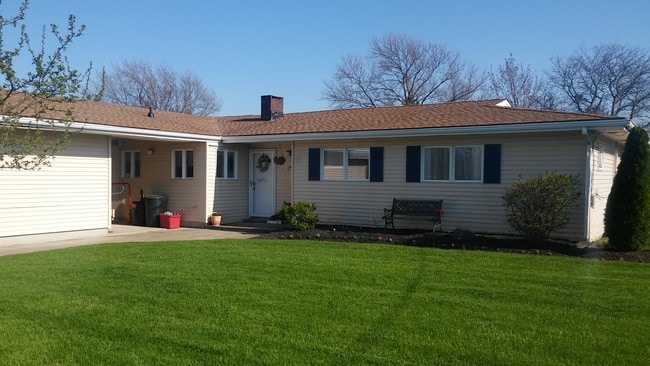 Building Photo - 129 Blank Rd
