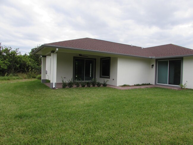 Building Photo - 6216 NW Gatun Court