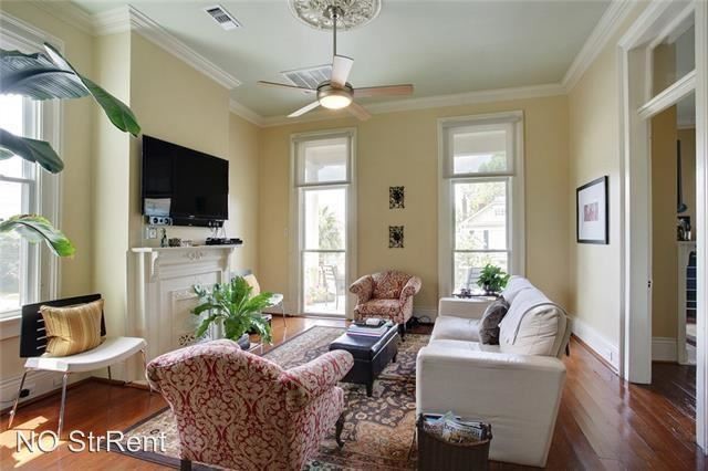 Building Photo - 5215 Prytania St