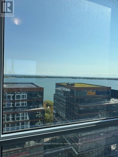 Building Photo - 15 Richardson St