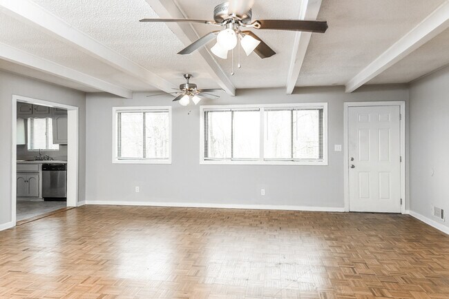 Foto del edificio - 2425 4th St NW