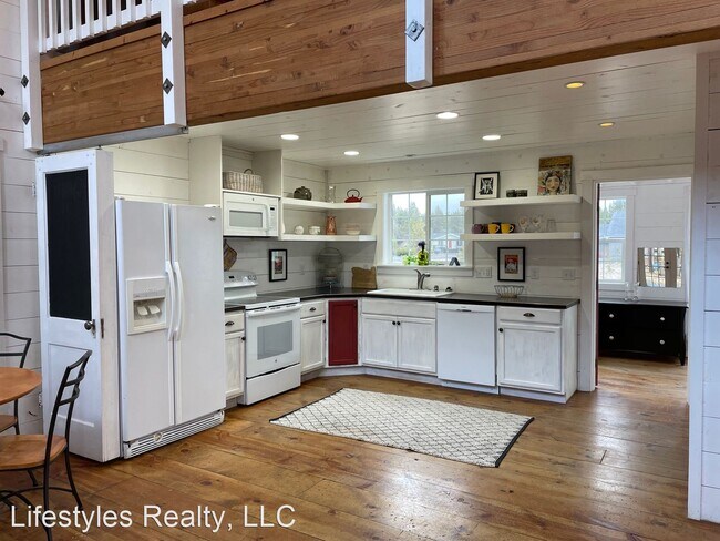 Building Photo - 1 br, 1.5 bath House - 17161 Wood Duck Ct