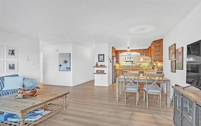 Foto del edificio - 2931 McCall St