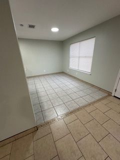 Building Photo - 13705 Lothian Dr