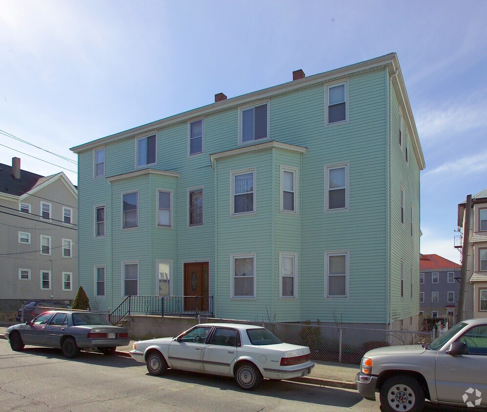 Building Photo - 45 Grant St