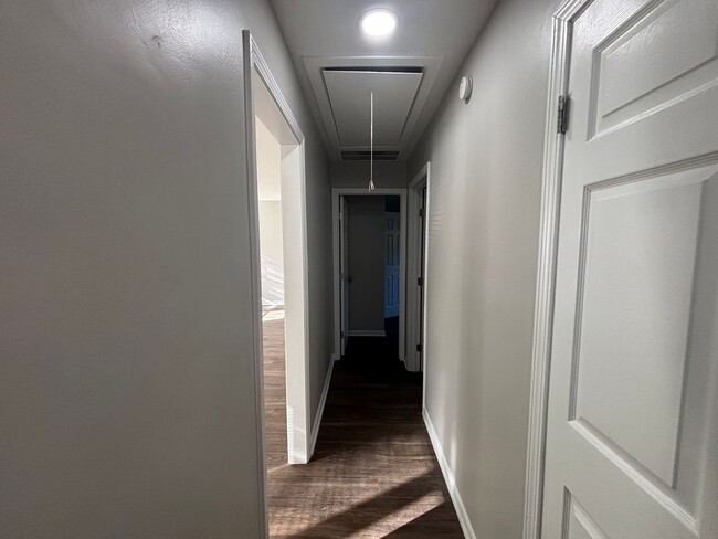 Building Photo - 4436 Ryan St