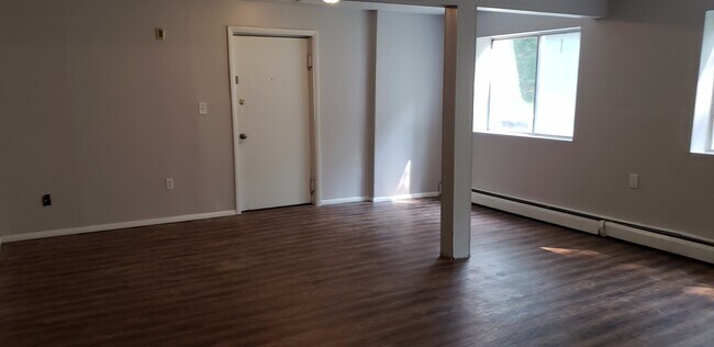 Foto del edificio - 138 Woodhill Dr
