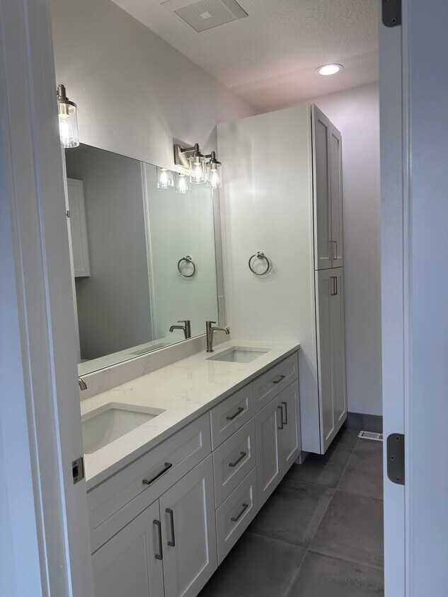 Foto principal - 3135 N Fruitland Ln