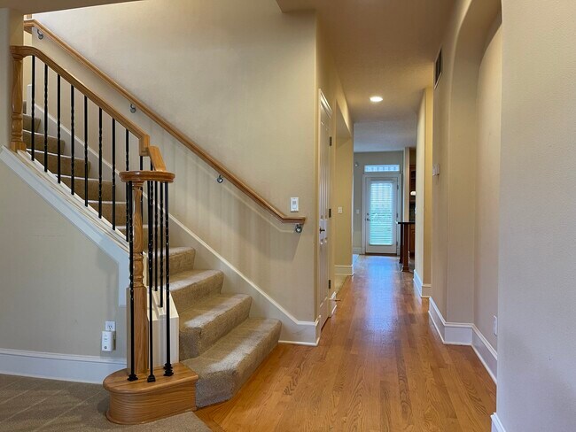 Building Photo - 12774 NW Alsace Ln