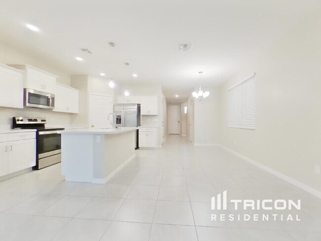 Foto del edificio - 4541 E Granada St