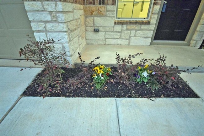 Foto del edificio - 14912 Tuff Rd