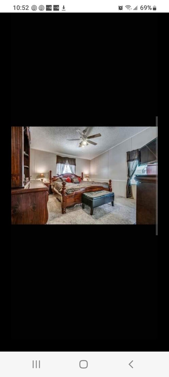 Foto del edificio - 9455 Tranquil Acres Rd