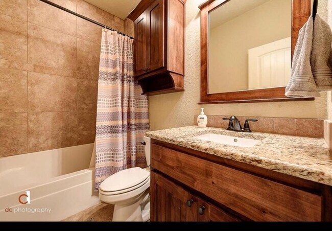Foto del edificio - 3600 SW Willowbrook Rd