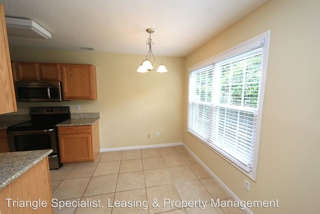 Building Photo - 3 br, 2.5 bath House - 9024 Shallcross Way