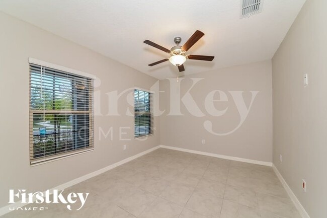 Building Photo - 806 Timeless Moss Dr