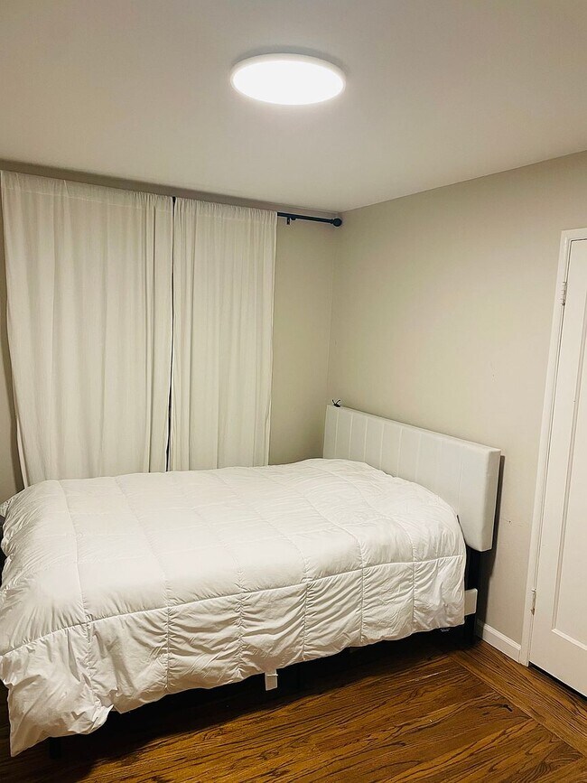 Foto del edificio - 1708 Bockman Rd