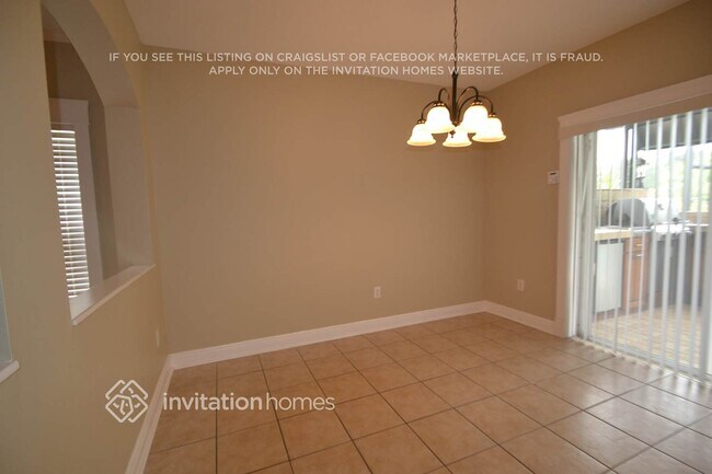 Foto del edificio - 6409 Bridgecrest Dr