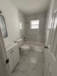 Foto principal - 467 SW 7th St