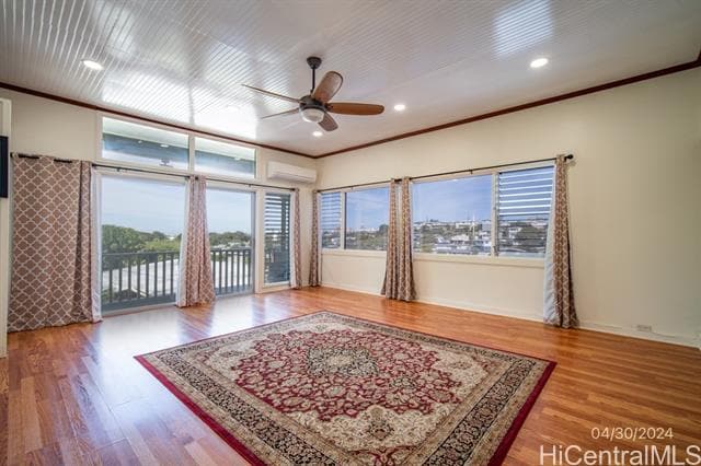 Building Photo - 1483 Mahiole St