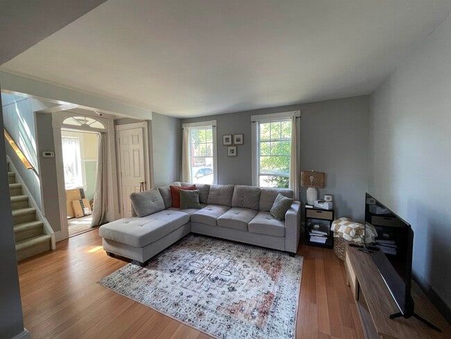 Building Photo - 70 Porpoise Way