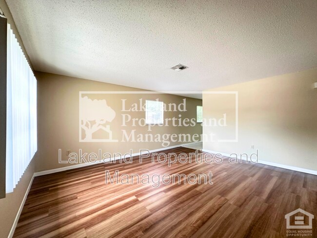 Foto del edificio - 1703 B South King Avenue