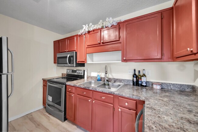 Foto del edificio - 1725 Grand Bay Dr