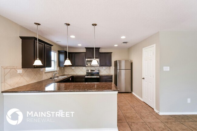 Building Photo - 9651 Pleasanton Bluff