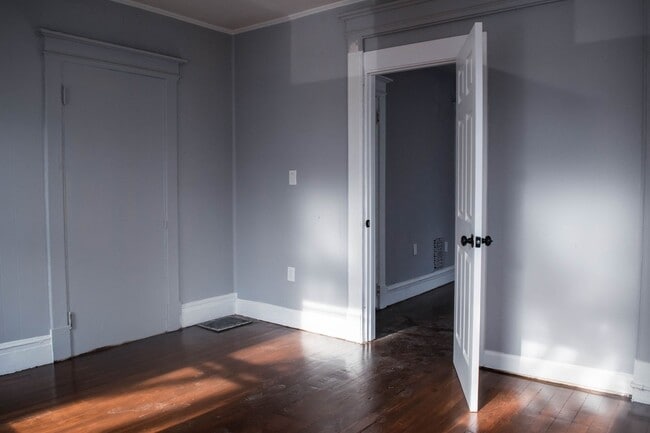 Foto del edificio - 19 Bassett St