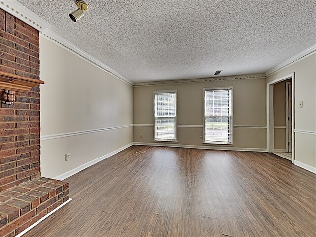 Building Photo - 7330 Woodshire Road