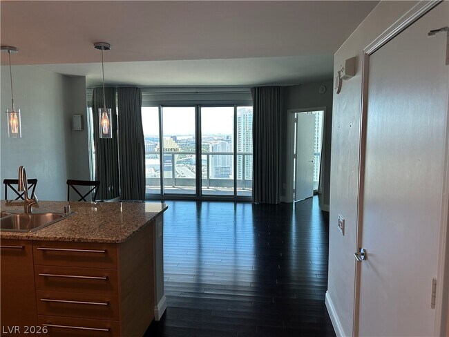 Foto del edificio - 222 E Karen Ave