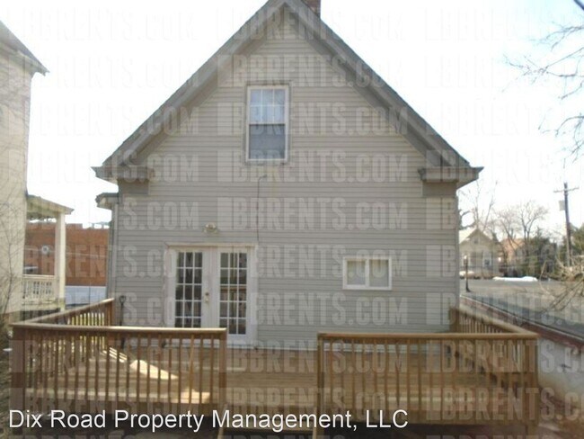 Building Photo - 2 br, 1 bath House - 5310 Carthage Avenue,