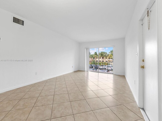 Foto del edificio - 14034 SW 90th Ave