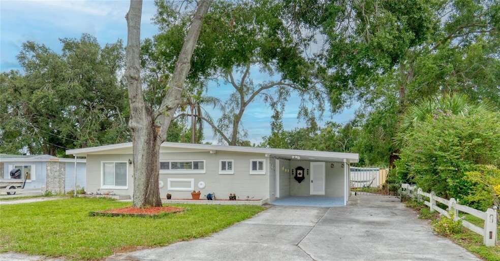 Foto principal - 2306 W Clinton St