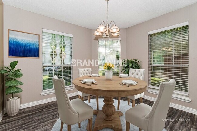 Building Photo - 2305 Randi Rd