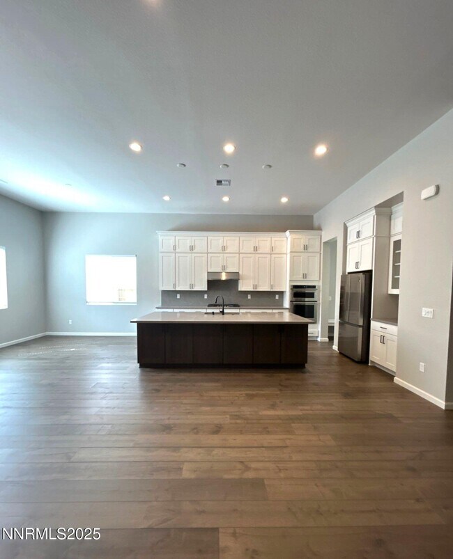 Building Photo - 9515 Baldacci Ct
