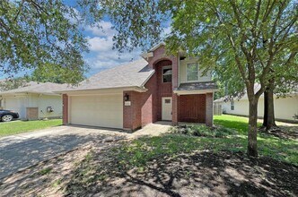Building Photo - 6 Thicket Grove Pl