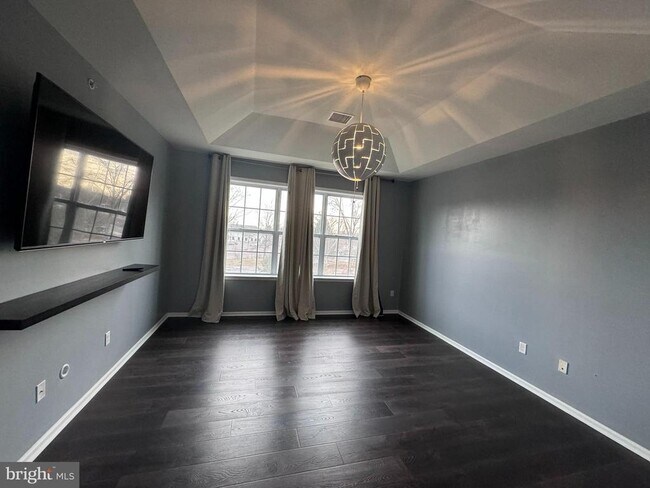 Foto del edificio - 638 Timberlake Dr