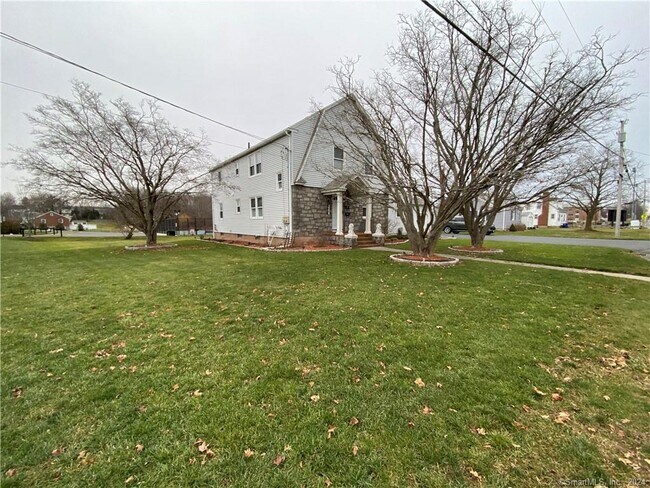 Building Photo - 439 Hunting Hill Ave