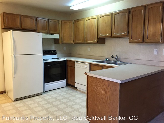 Building Photo - 724 Ouida Way